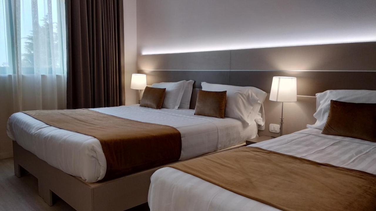 Hotel Glis سان ماورو تورينيس المظهر الخارجي الصورة