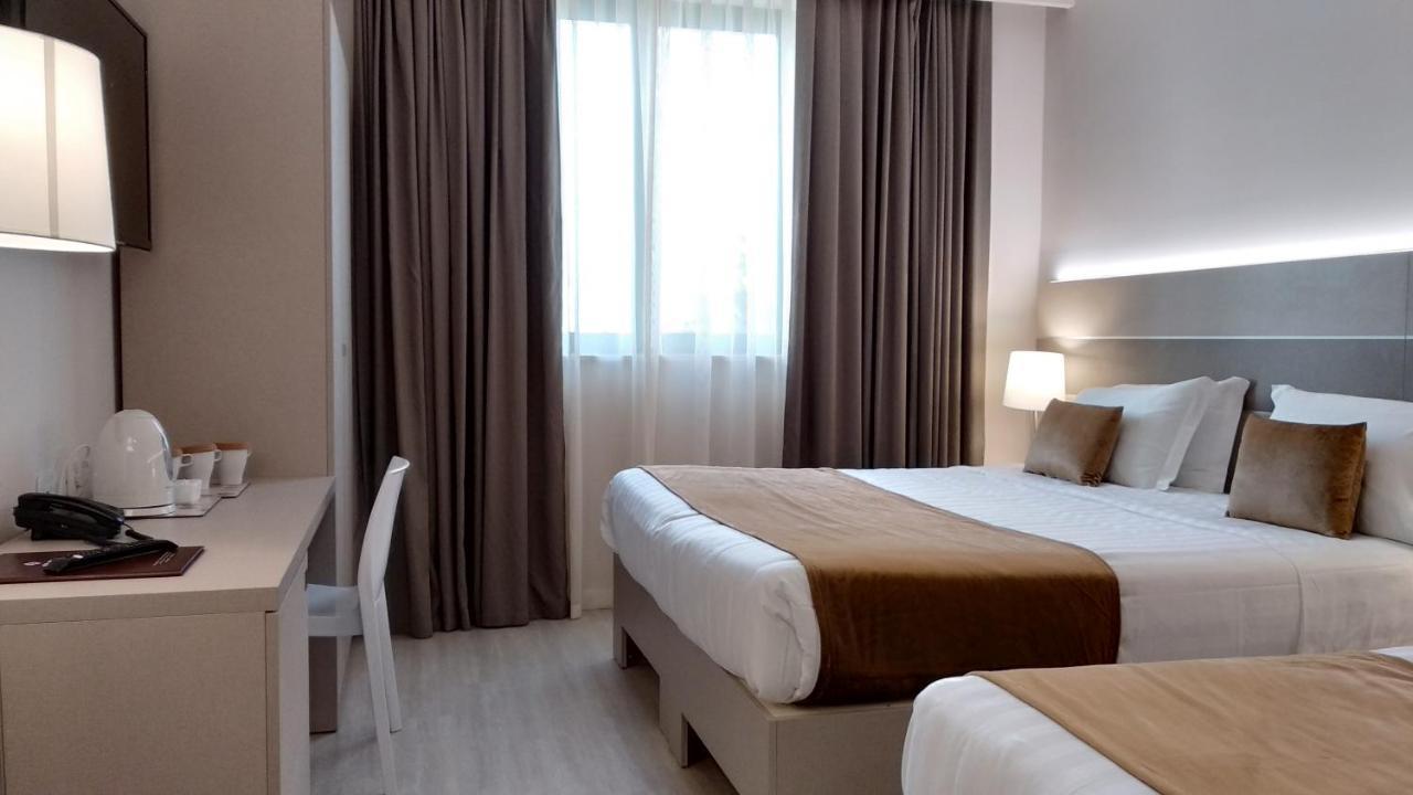 Hotel Glis سان ماورو تورينيس المظهر الخارجي الصورة